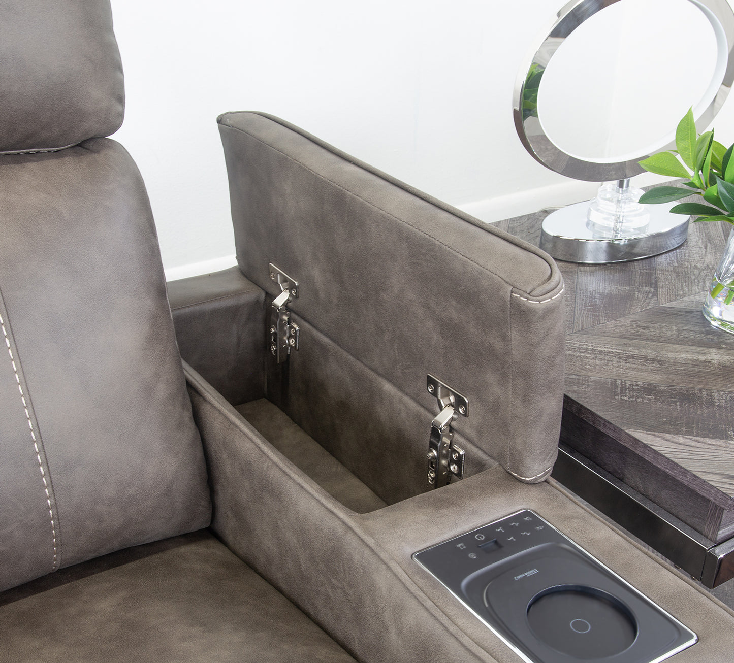 Ultron Triple Power Sofa w/iTable 86"