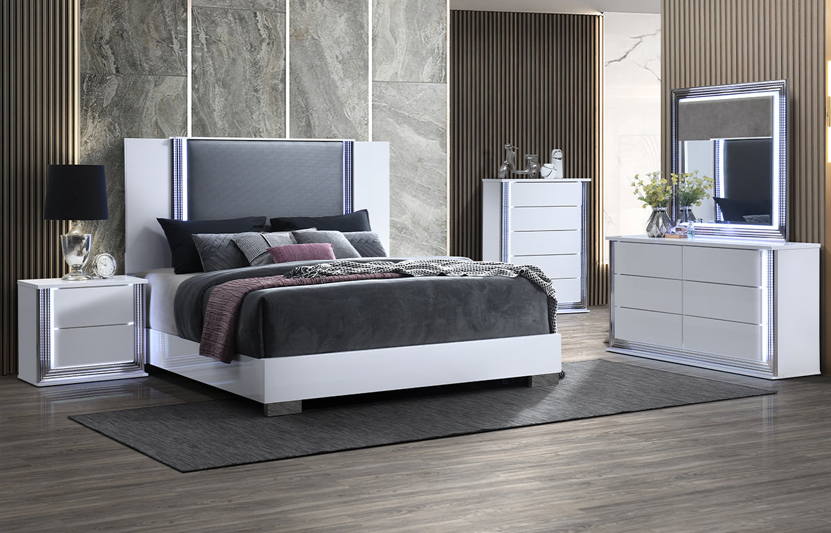 Broadway White II 5 Piece King Upholstered Lighted Panel Bedroom