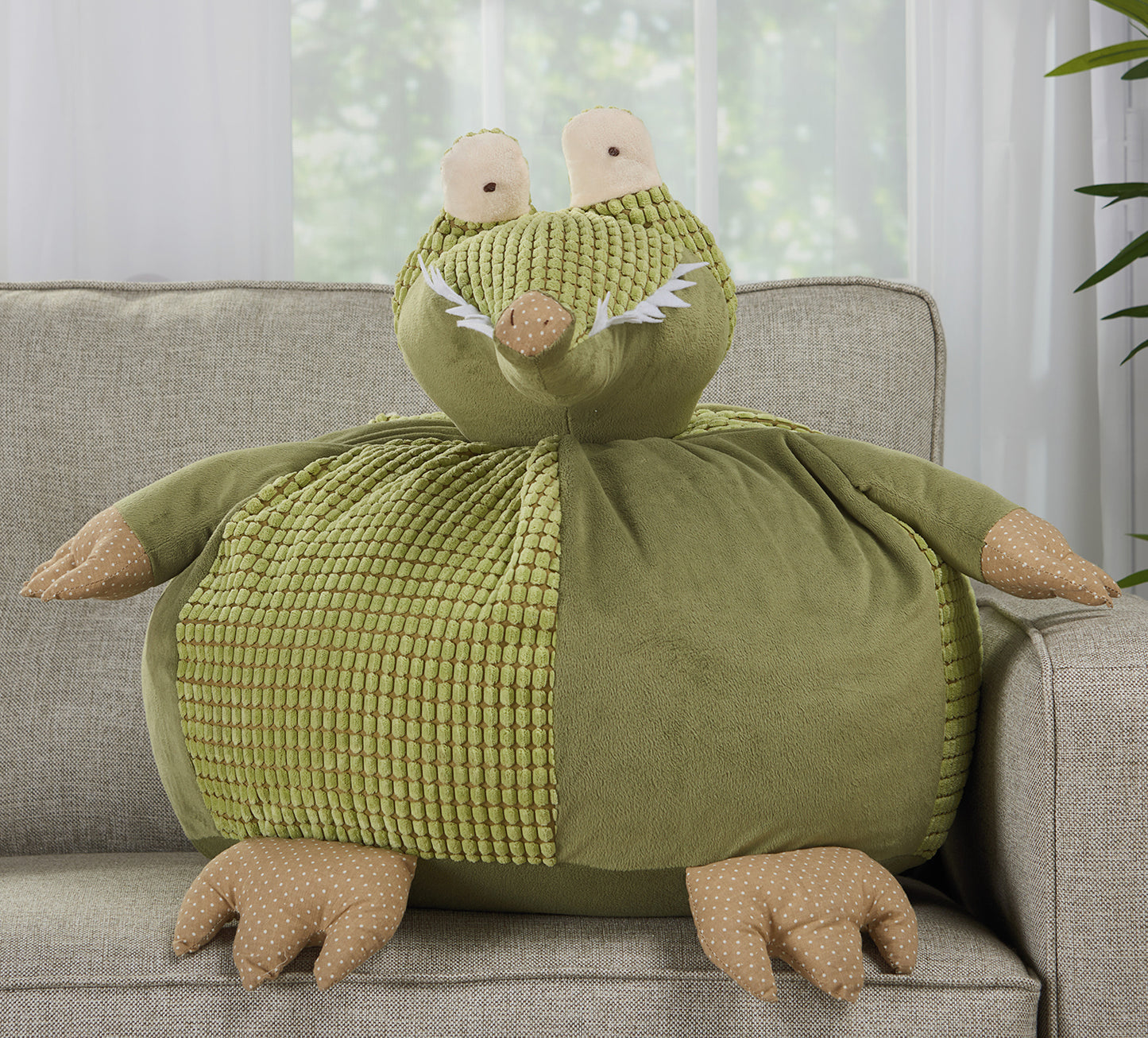 Green Round Alligator Pouf