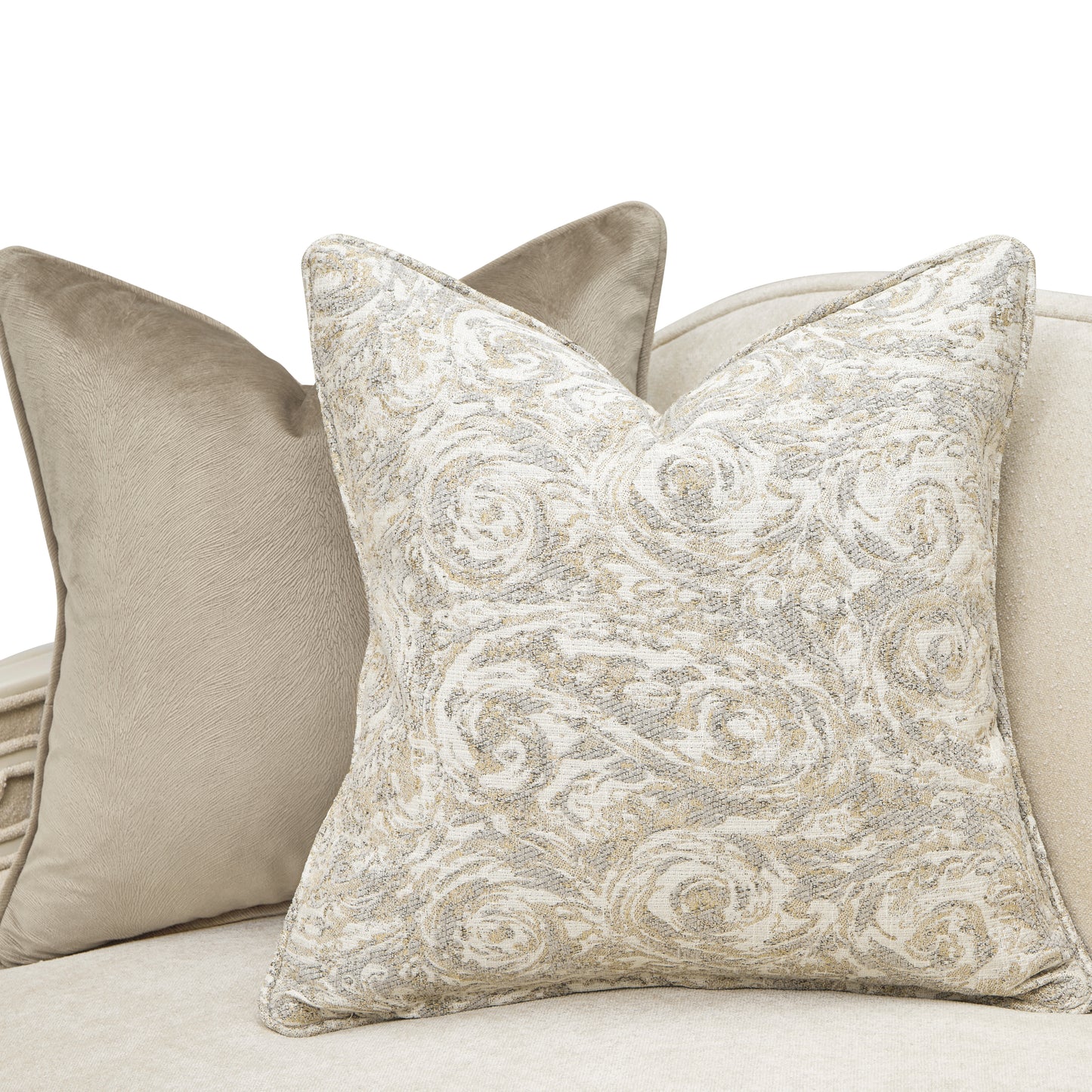 La Marisia Loveseat