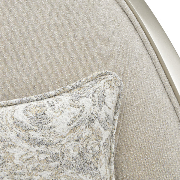 La Marisia Accent Chair