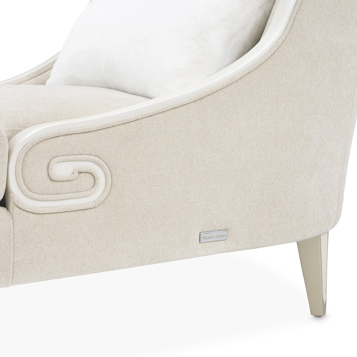 La Marisia Chaise