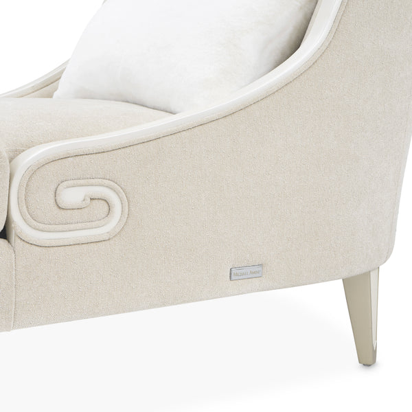 La Marisia Chaise