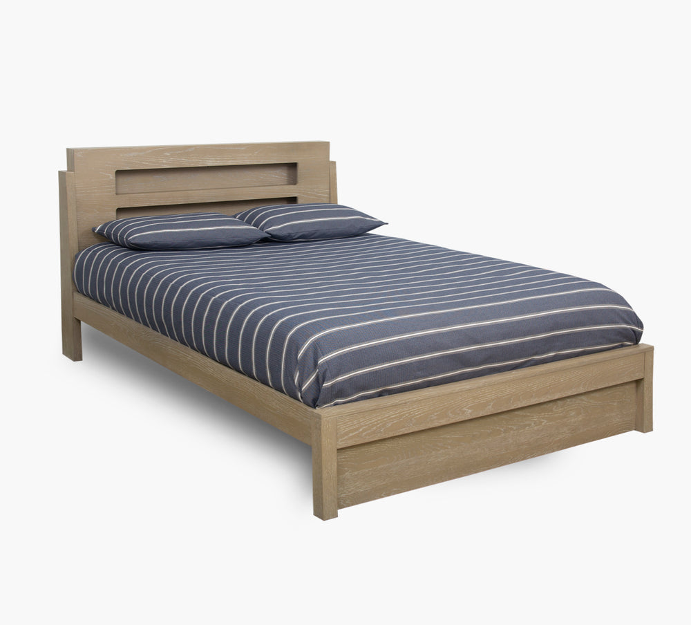 District Full Panel Bed