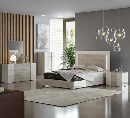 Fiorella 6 Piece Queen Panel Bedroom