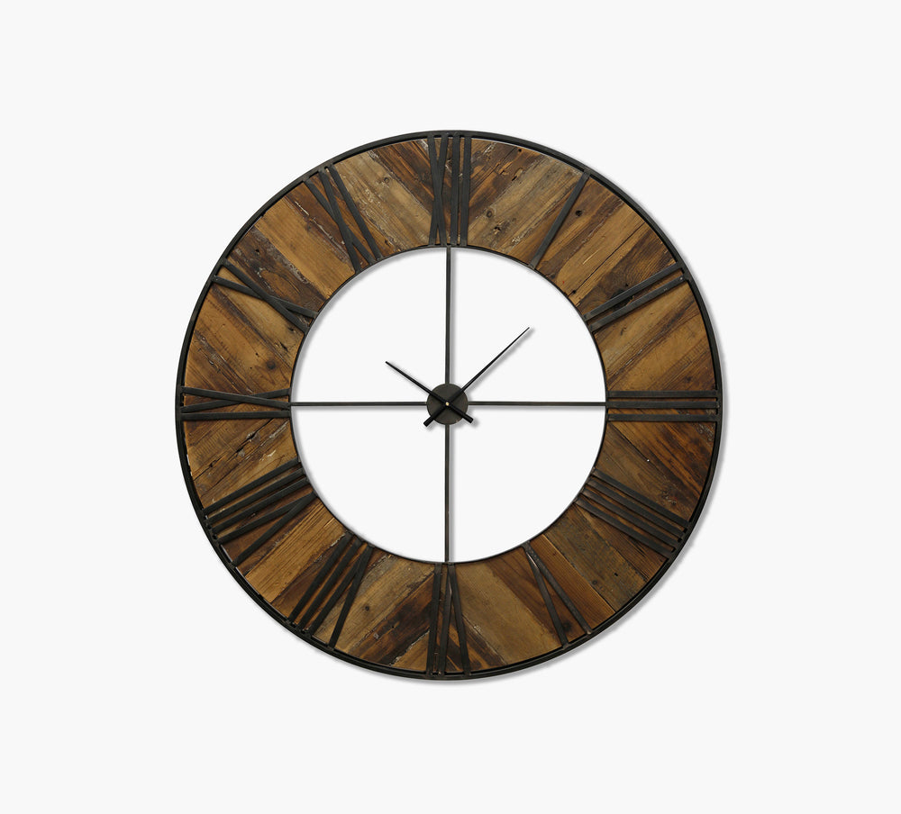 Reloj de pared de madera y metal