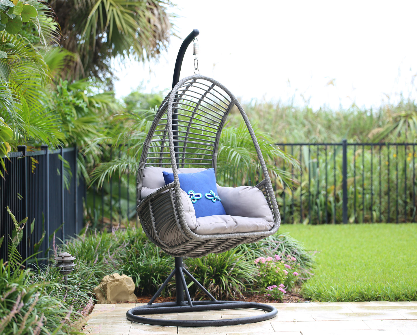 Capella 3 Piece Outdoor Hanging Chair