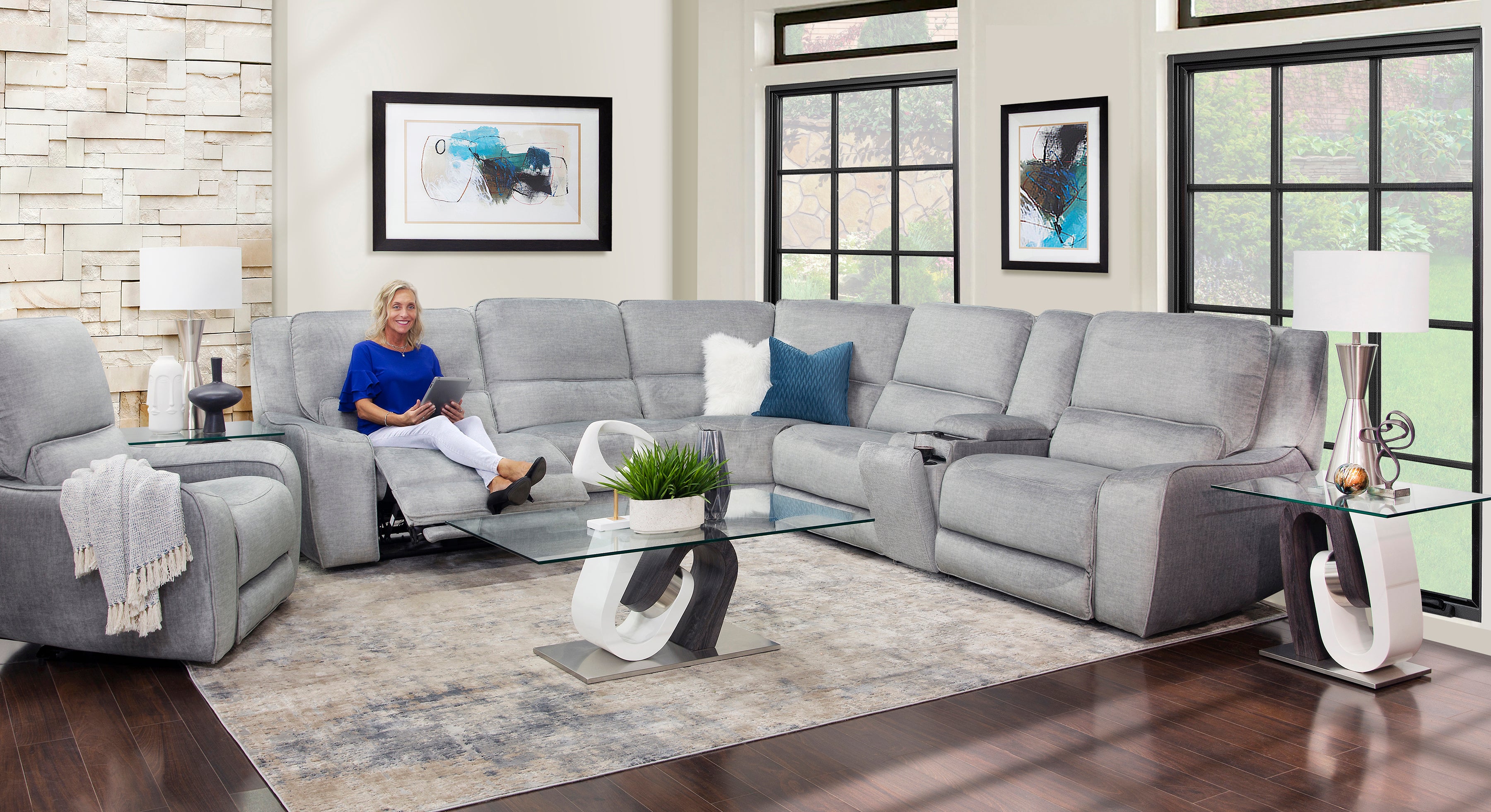 6 Piece Dual Power Sectional